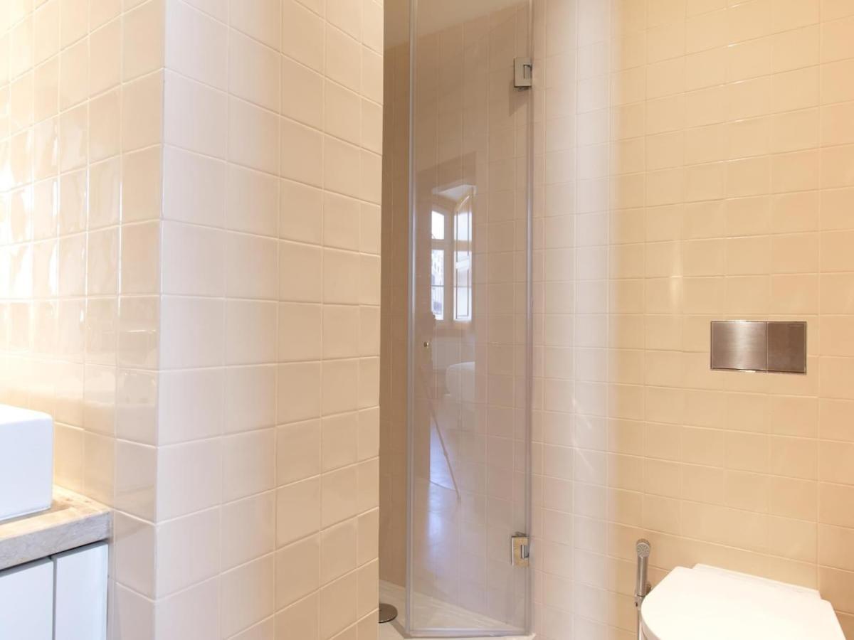 Apartment Chiado Stylish Bright With Ac Lissabon